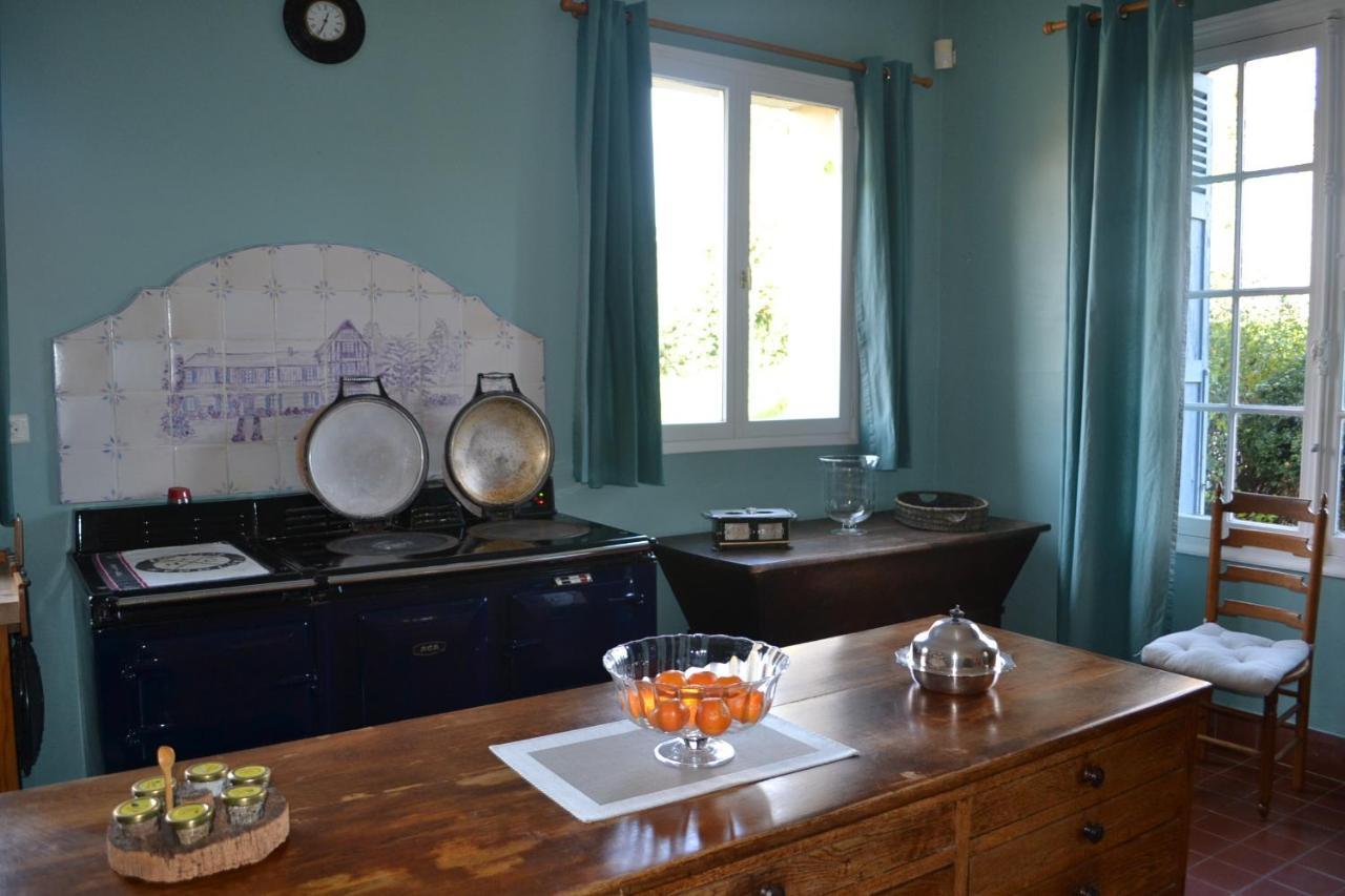 ホテル Manoir De Graincourt Derchigny エクステリア 写真