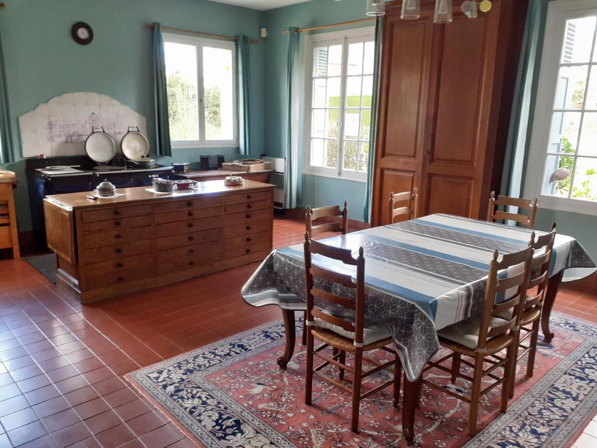 ホテル Manoir De Graincourt Derchigny エクステリア 写真